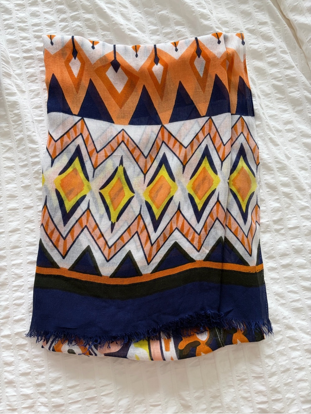 Large print scarf